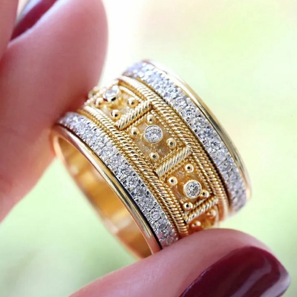 PRINCESS CUT DENKAYS RING - Picture 4 of 7